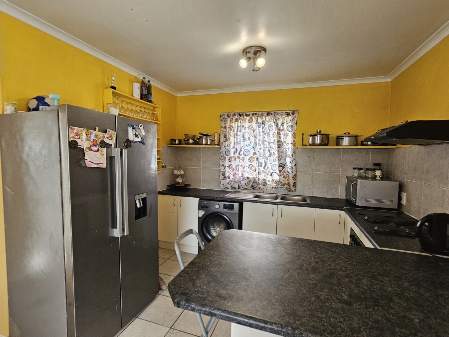 2 Bedroom Property for Sale in Vasco Estate Western Cape